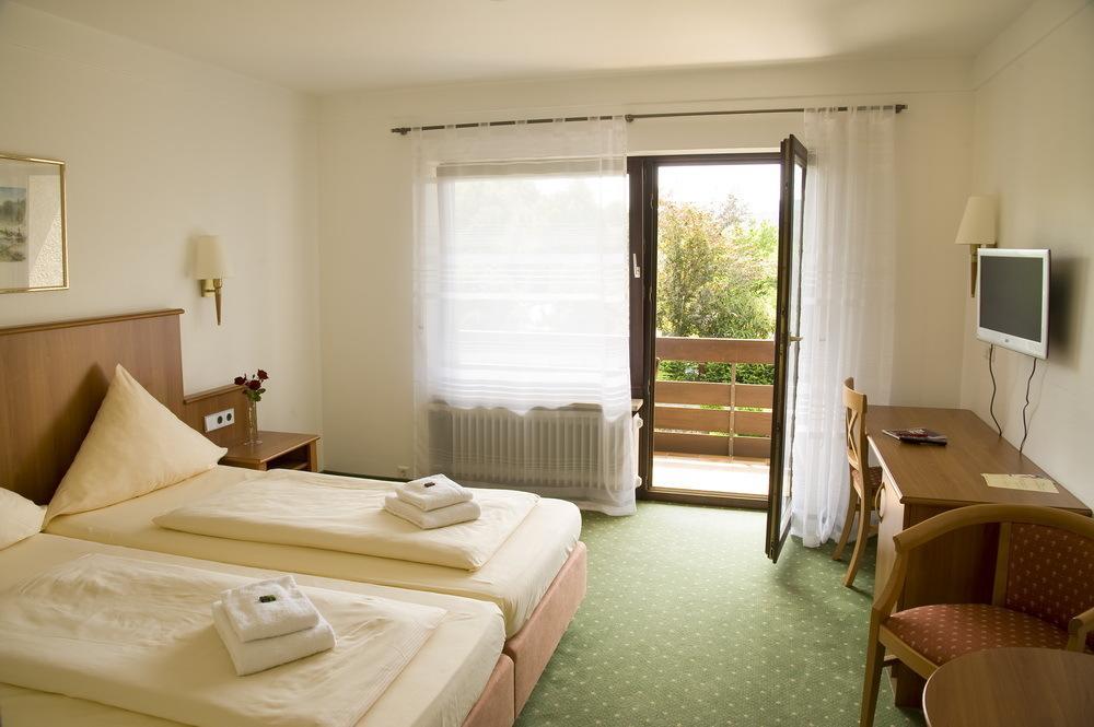 Hotel Schweizerblick บัดแซคคิงเงน ภายนอก รูปภาพ